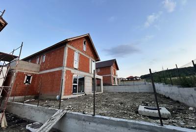 Casa cu garaj 145mp utili si 425mp teren in Chinteni - 3