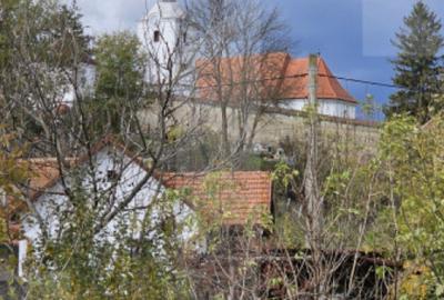 Casa ?araneasca in centrul localita?ii Ilieni te - 9