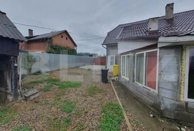 Casă cu 3 camere cu Teren 1500 Mp în Central - 7