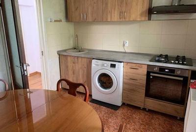 Apartament cu 3 camere decomandat în Sârbi - 5