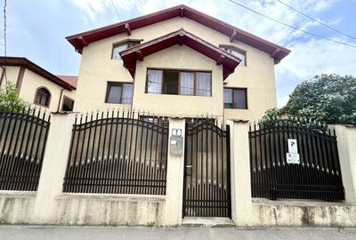 Apartament cu 4 camere decomandat, mobilat în Bragadiru - 1