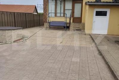 Casă cu 4 camere cu Teren 2700 Mp în Cihei - 10