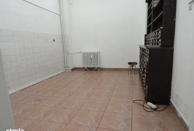 Spațiu comercial, de 146 mp, în Intim - 7