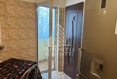 Apartament cu 3 camere semidecomandat în Dâmbovița - 4