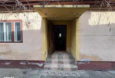 Casă cu 3 camere cu Canalizare în Lazaret - 4