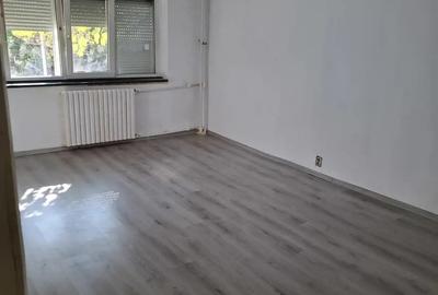 Vand Apartament Cu 2 Camere Decomandat ZONA Ultra Centrala La Parter Pozitie Pe Fata PRET 69000E Vand Apartament Cu 2 Camere Decomandat ZONA Ultra Centrala La Parter Pozitie Pe Fata PRET 69000E - 4