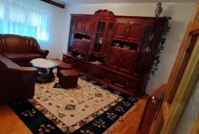 Ofer spre inchiriere apartament cu 3 camere situat in Zona Obcini Ofer spre inchiriere apartament cu 3 camere situat in Zona Obcini - 7