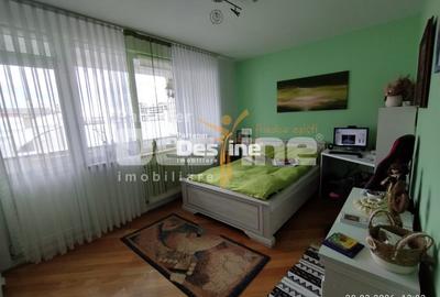 Apartament cu 2 camere decomandat, mobilat în Progresul - 3