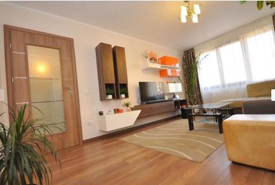Apartament 3 camere, modern si spatios,parcare, Centrul Civic
