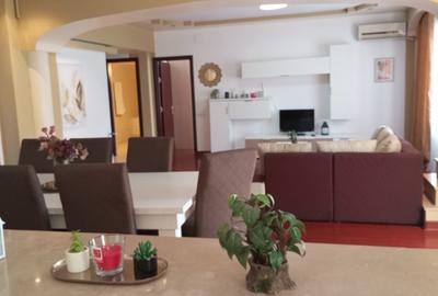 Apartament deosebit,spatios, mobilat, utilat, Bulevardul Pipera nr.131