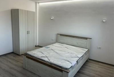 Apartament cu 3 camere decomandat în Șimnicu de Sus - 4