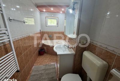 Apartament cu 3 camere semidecomandat în Central - 7
