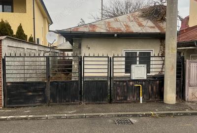Casa de vanzare! - 1