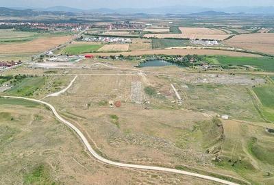 Teren intravilan - 2