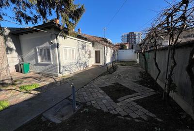 Casă cu 3 camere cu Teren 280 Mp în Abator - 4