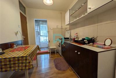 Apartament cu 2 camere decomandat în Central - 3