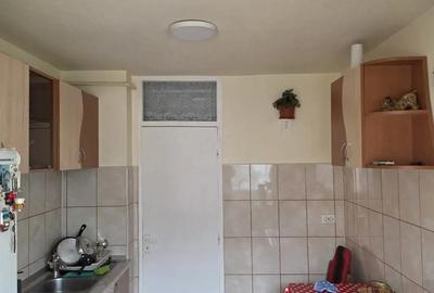 Vand apartament zona Tractoru - 2
