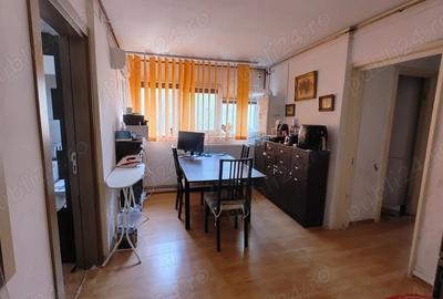 Vand Apartament 2 Camere Decomandat ?i Utilat Piata Delfinului - Pret Negociabil - 6