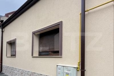 Casa spa?ioasa de 360 mp - zona Closca - 1