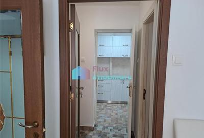 Apartament cu 2 camere zona centrala renovat recent - 14