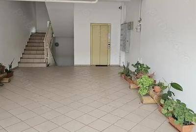 Apartament de Vinzare