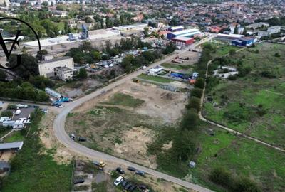 Teren de 3500 mp, în Viile Noi - 4