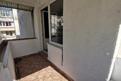 Apartament cu 2 camere decomandat în Tudor - 9