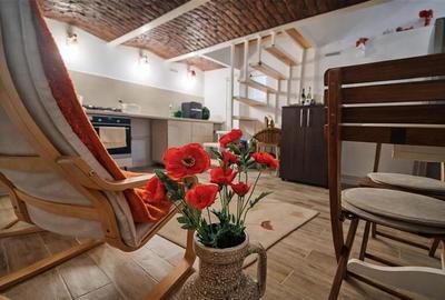 Apartament cu 4 camere decomandat, mobilat în Central - 1