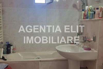 Apartament cu 4 camere decomandat, mobilat în Central - 8