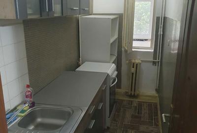 Garsonieră decomandată în Bularga - 4