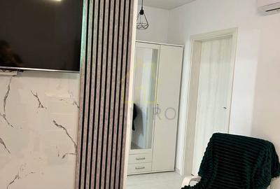 Apartament cu 2 camere decomandat în Apărătorii Patriei - 11