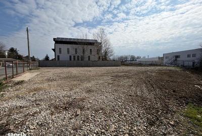 Teren de 1027 mp, în Central - 7