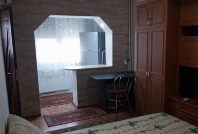 Vand garsoniera confort I,zona confectii Arad - 1