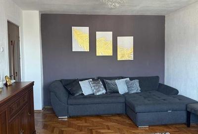 Apartament cu 4 camere decomandat în Obcini