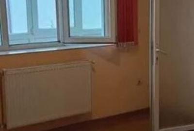 Garsonieră decomandată în Rahova