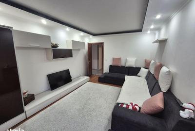 Apartament cu 2 camere decomandat în Micro IV - 1