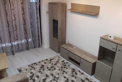 Apartament cu 3 camere decomandat în Central - 7