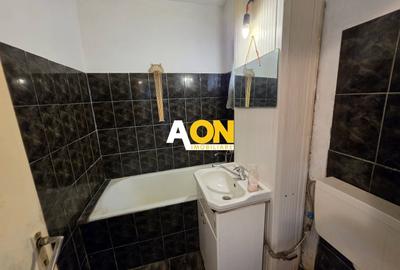 Apartament cu 3 camere decomandat în Cetate - 10