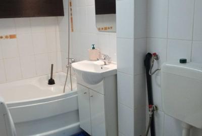 Garsonieră decomandată în Complex Studențesc