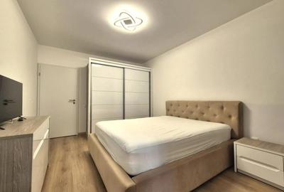 Apartament cu 2 camere decomandat în Tractorul - 4