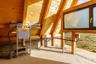 Cabana A-Frame, semifinisata, Smida - 4