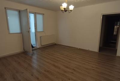 Apartament cu 2 camere semidecomandat în Central - 2