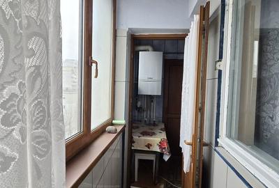 Apartament cu 2 camere decomandat în Micro 18 - 3