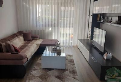 Apartament la vila, Sebe? - 1