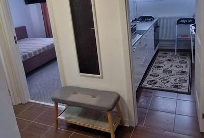 Apartament cu 3 camere decomandat în Nord - 1