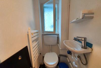 Piata Romana, 3 camere de vanzare, cu centrala - 5
