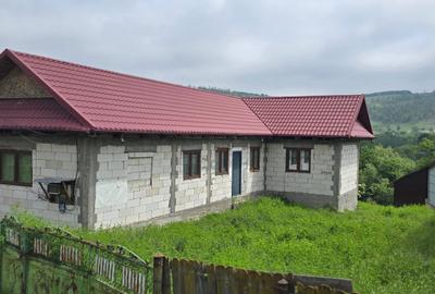Casă individuală cu 3 camere cu Teren 1000 Mp în Irești - 2