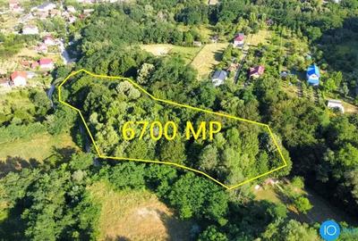 Teren de 6700 mp, în Central - 3