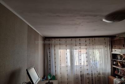 Drumul Taberei, Timisoara, 3 camere decomandat, 10/10, bloc 1978 - 4