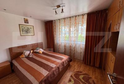 Apartament de vanzare, cu 3 camere, 65mp, zona Materna - Craiovita noua - 2